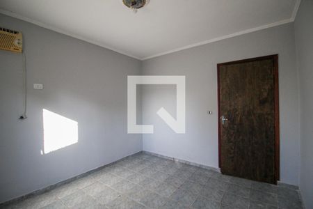 Casa para alugar com 115m², 3 quartos e 2 vagasQuarto 2