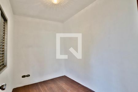 Casa à venda com 293m², 4 quartos e 2 vagasQuarto 4