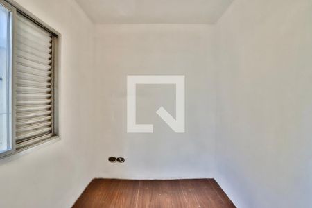 Casa à venda com 293m², 4 quartos e 2 vagasQuarto 4