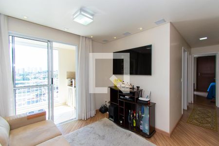 Sala de apartamento à venda com 3 quartos, 75m² em Vila Paulo Silas, São Paulo