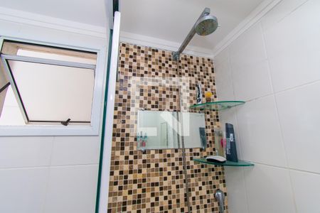 Banheiro da Suíte de apartamento à venda com 3 quartos, 75m² em Vila Paulo Silas, São Paulo