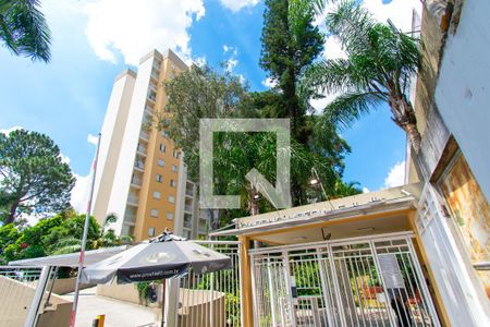 Fachada de apartamento à venda com 3 quartos, 75m² em Vila Paulo Silas, São Paulo
