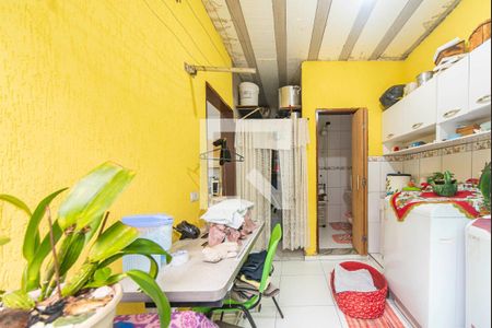 Casa à venda com 200m², 3 quartos e 3 vagas Casa à venda com 200m², 3 quartos e 3 vagasÁrea de Serviço