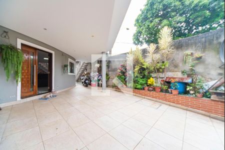 Casa à venda com 200m², 3 quartos e 3 vagas Casa à venda com 200m², 3 quartos e 3 vagasGaragem