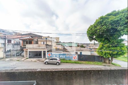Casa à venda com 200m², 3 quartos e 3 vagas Casa à venda com 200m², 3 quartos e 3 vagasVista do Quarto 2