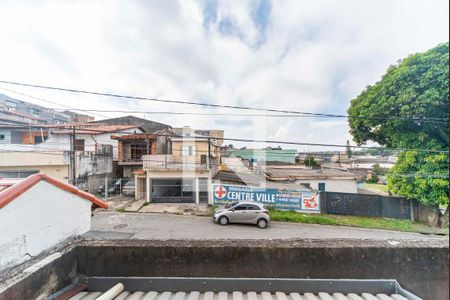 Casa à venda com 200m², 3 quartos e 3 vagas Casa à venda com 200m², 3 quartos e 3 vagasVista do Quarto 3