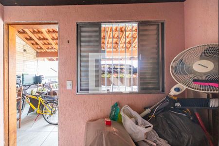 Casa à venda com 200m², 3 quartos e 3 vagas Casa à venda com 200m², 3 quartos e 3 vagasDespensa