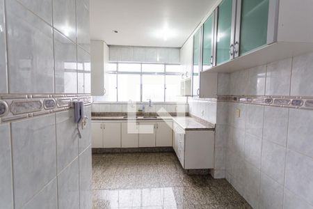 Apartamento para alugar com 290m², 4 quartos e 2 vagasCozinha