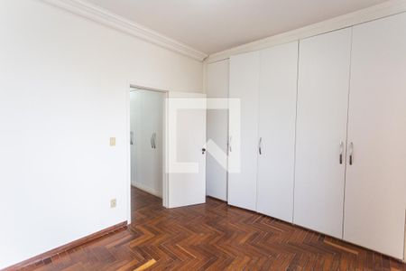 Apartamento para alugar com 290m², 4 quartos e 2 vagasSuíte