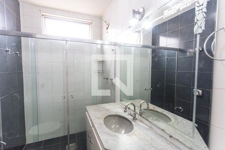 Apartamento para alugar com 290m², 4 quartos e 2 vagasBanheiro Social