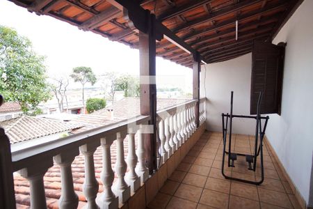 Apartamento à venda com 360m², 7 quartos e 3 vagas Apartamento à venda com 360m², 7 quartos e 3 vagasVaranda casa 3