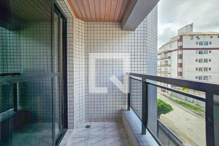 Varanda de apartamento para alugar com 3 quartos, 70m² em Jardim Virgínia, Guarujá
