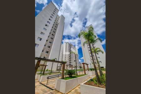 Apartamento à venda com 68m², 2 quartos e 1 vaga Apartamento à venda com 68m², 2 quartos e 1 vagaFachada