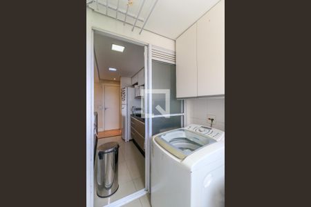 Apartamento à venda com 68m², 2 quartos e 1 vaga Apartamento à venda com 68m², 2 quartos e 1 vagaÁrea de Serviço