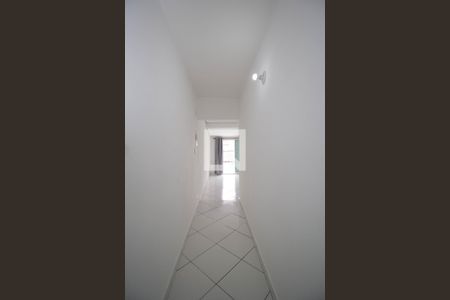 Corredor de casa para alugar com 1 quarto, 54m² em Jardim Regina, São Paulo