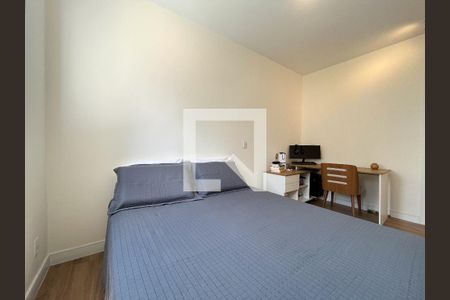 Quarto de apartamento à venda com 2 quartos, 68m² em Jardim Prudência, São Paulo