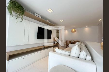 Sala  de apartamento à venda com 2 quartos, 68m² em Jardim Prudência, São Paulo