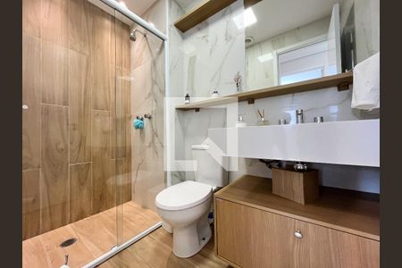 Apartamento à venda com 68m², 2 quartos e 1 vaga Apartamento à venda com 68m², 2 quartos e 1 vagaBanheiro