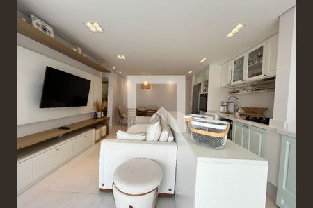 Sala  de apartamento à venda com 2 quartos, 68m² em Jardim Prudência, São Paulo