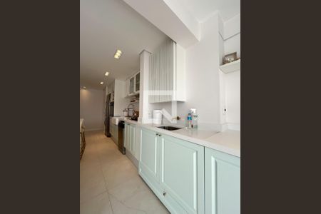 Apartamento à venda com 68m², 2 quartos e 1 vaga Apartamento à venda com 68m², 2 quartos e 1 vagaCozinha