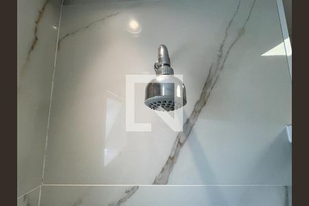 Apartamento à venda com 68m², 2 quartos e 1 vaga Apartamento à venda com 68m², 2 quartos e 1 vagaBanheiro