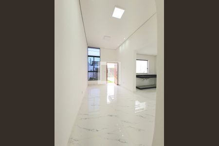 Sala de casa à venda com 3 quartos, 120m² em Jardim Imperial, Lagoa Santa