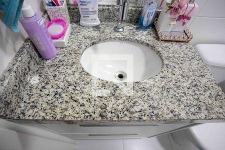 Apartamento à venda com 81m², 3 quartos e 1 vagaBanheiro Social