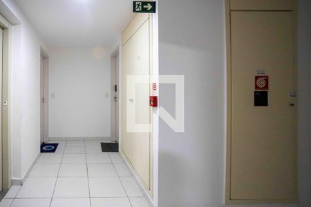 Apartamento à venda com 81m², 3 quartos e 1 vagaHall de entrada