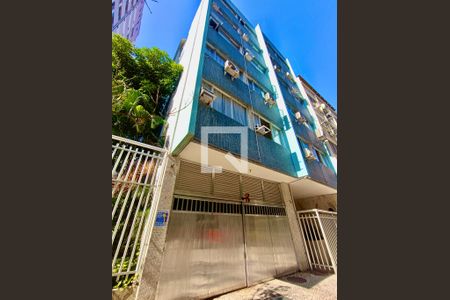 Apartamento para alugar com 70m², 2 quartos e 1 vaga Apartamento para alugar com 70m², 2 quartos e 1 vagaFachada com cartaz QA.