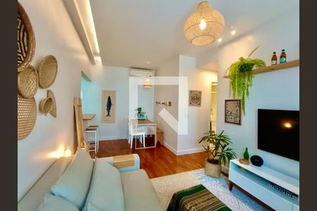 Apartamento para alugar com 70m², 2 quartos e 1 vaga Apartamento para alugar com 70m², 2 quartos e 1 vagaSala