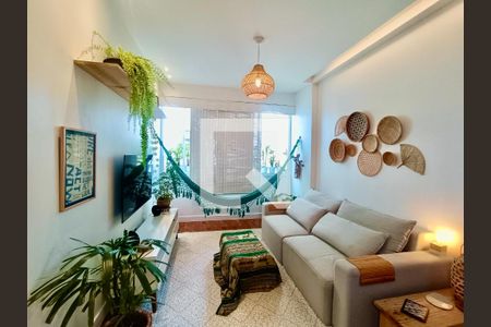 Apartamento para alugar com 70m², 2 quartos e 1 vaga Apartamento para alugar com 70m², 2 quartos e 1 vagaSala