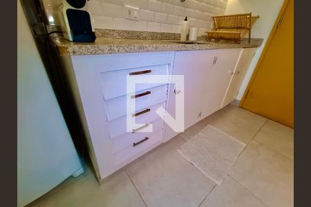 Apartamento para alugar com 70m², 2 quartos e 1 vaga Apartamento para alugar com 70m², 2 quartos e 1 vagaCopa / Cozinha americana