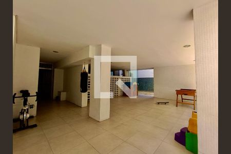 Apartamento para alugar com 70m², 2 quartos e 1 vaga Apartamento para alugar com 70m², 2 quartos e 1 vagaÁrea Comum - Playground