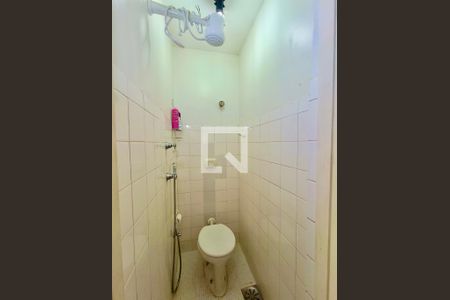 Apartamento para alugar com 70m², 2 quartos e 1 vaga Apartamento para alugar com 70m², 2 quartos e 1 vagaBanheiro serviço