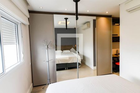 Apartamento à venda com 96m², 3 quartos e 2 vagasSuíte - armários