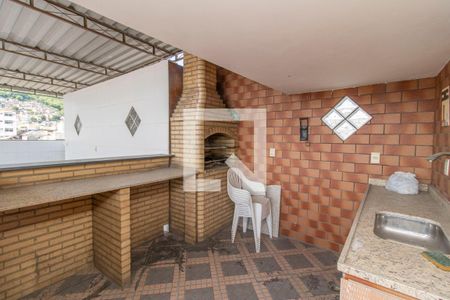 Casa à venda com 240m², 3 quartos e 2 vagas Casa à venda com 240m², 3 quartos e 2 vagasChurrasqueira