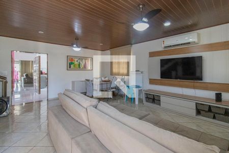 Sala de casa à venda com 3 quartos, 240m² em Penha Circular, Rio de Janeiro