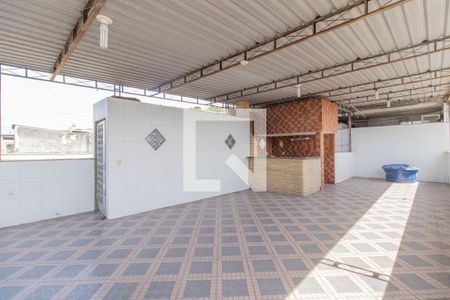 Casa à venda com 240m², 3 quartos e 2 vagas Casa à venda com 240m², 3 quartos e 2 vagasTerraço
