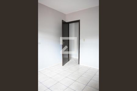 Quarto 2 de casa para alugar com 2 quartos, 75m² em Pinheirinho, Curitiba