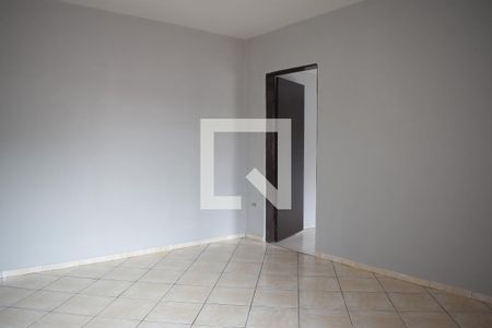 Sala de casa para alugar com 2 quartos, 75m² em Pinheirinho, Curitiba