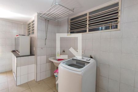 Casa para alugar com 234m², 4 quartos e 3 vagasÁrea de Serviço