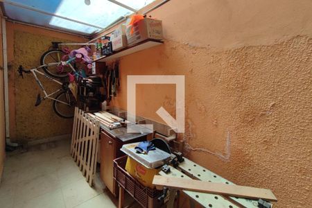 Casa para alugar com 234m², 4 quartos e 3 vagasQuintal 