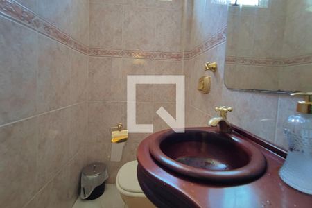 Casa para alugar com 234m², 4 quartos e 3 vagasLavabo