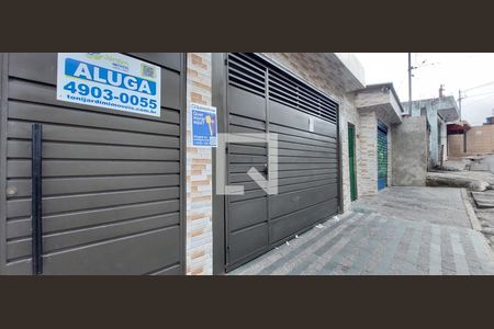 Casa para alugar com 42m², 1 quarto e sem vaga Casa para alugar com 42m², 1 quarto e sem vagaFachada