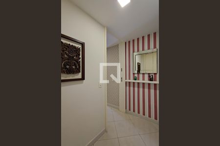 Hall de entrada de apartamento para alugar com 2 quartos, 63m² em Copacabana, Rio de Janeiro