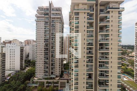 Vista Sala com Varanda Estendida de apartamento à venda com 1 quarto, 59m² em Campo Belo, São Paulo