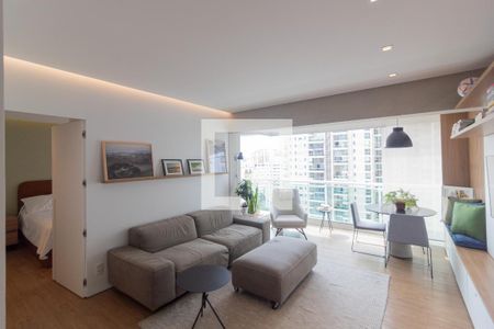 Sala com Varanda Estendida de apartamento à venda com 1 quarto, 59m² em Campo Belo, São Paulo