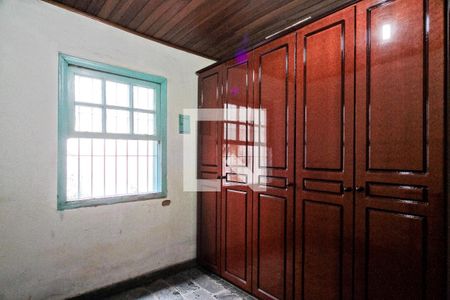 Quarto 1 de casa à venda com 3 quartos, 150m² em Vila São Vicente, São Paulo