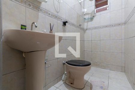 Banheiro de casa para alugar com 1 quarto, 50m² em Cidade Antônio Estevão de Carvalho, São Paulo