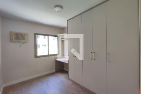 Quarto de apartamento para alugar com 2 quartos, 65m² em Freguesia (jacarepaguá), Rio de Janeiro